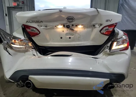 2017 Nissan Altima 2.5 из США, поврежденный, VIN 1N4AL3AP4HC240130